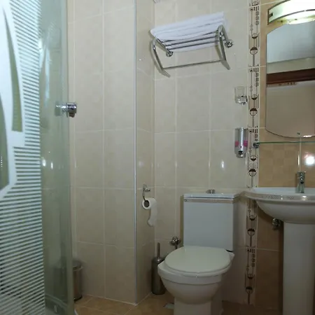 Kayalar Hotel