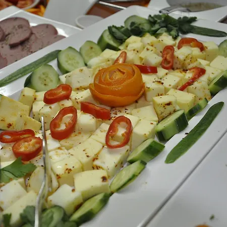 Kayalar