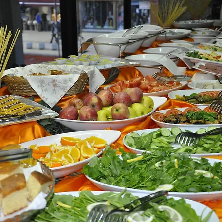 Kayalar Hotel