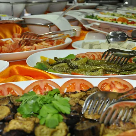 Kayalar Hotel 2*